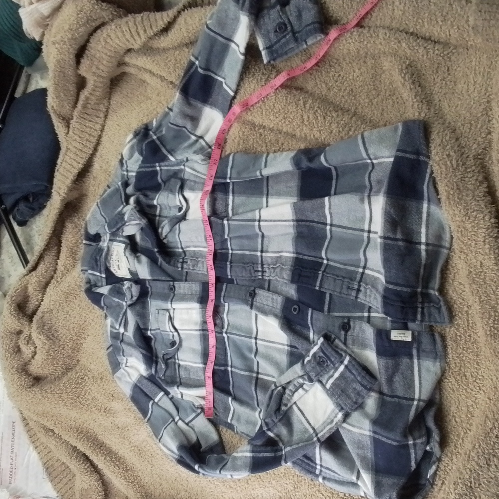 American eagle blue button up flannel